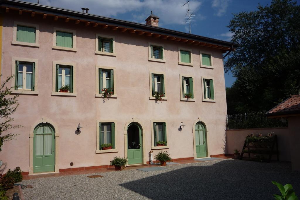 Le Camere Di Virgilio Monzambano Bagian luar foto